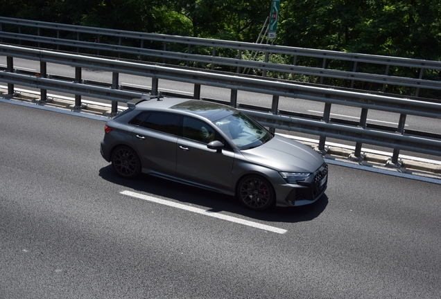 Audi RS3 Sportback 8Y 2025