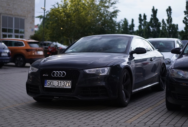 Audi RS5 B8 2012