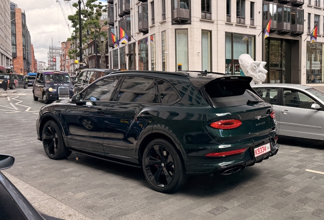 Bentley Bentayga Azure 2024