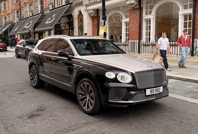 Bentley Bentayga V8 2021