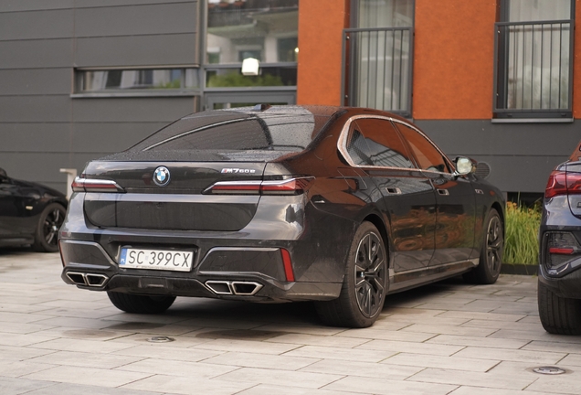 BMW M760e xDrive