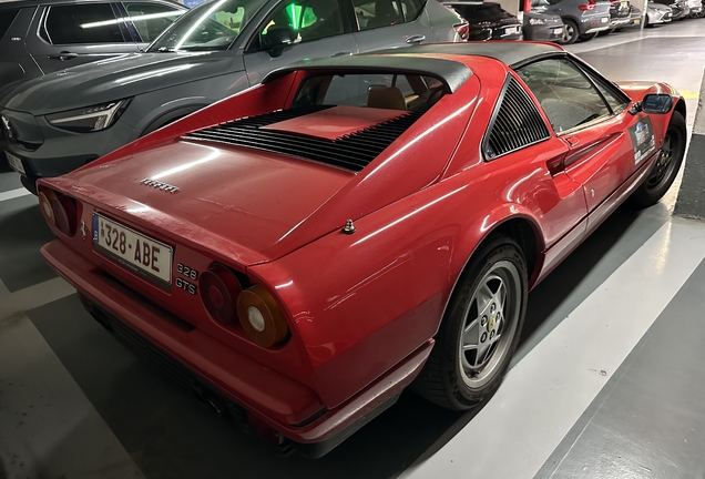 Ferrari 328 GTS