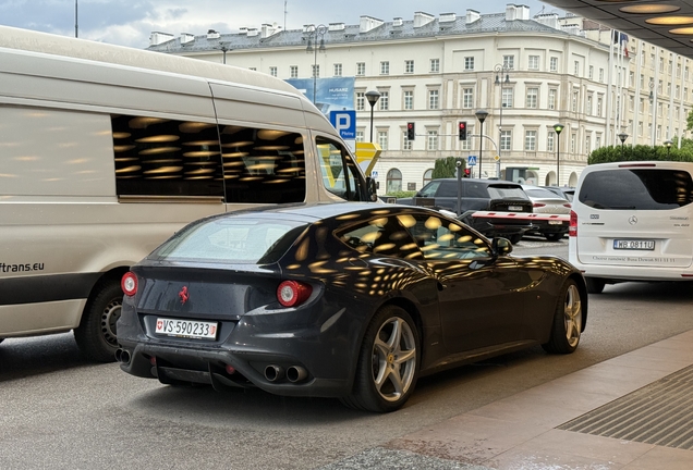 Ferrari FF