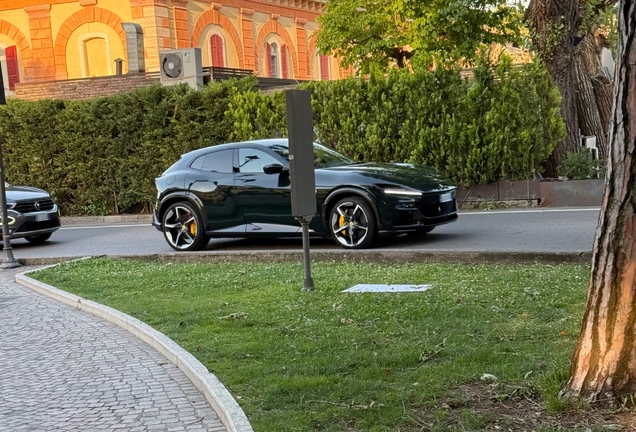 Ferrari Purosangue