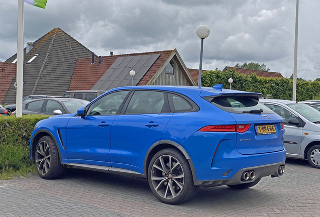 Jaguar F-PACE SVR
