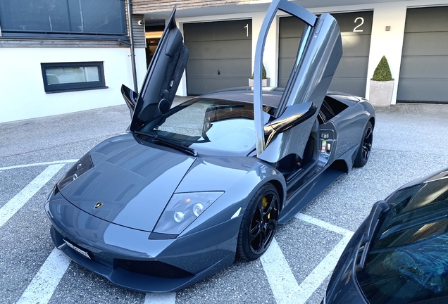 Lamborghini Murciélago LP640