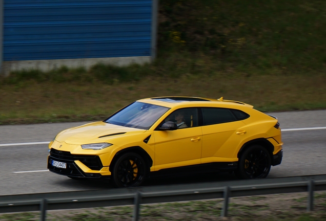 Lamborghini Urus S