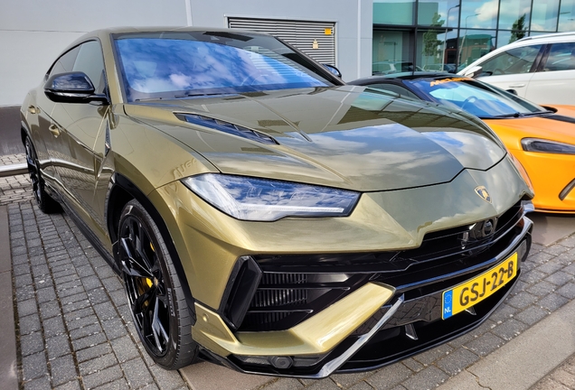 Lamborghini Urus S