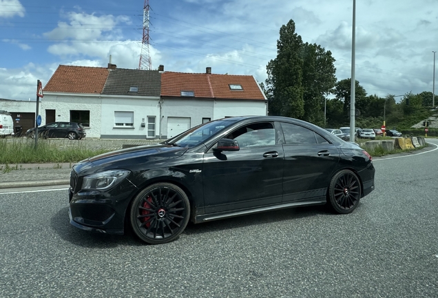 Mercedes-AMG CLA 45 C117