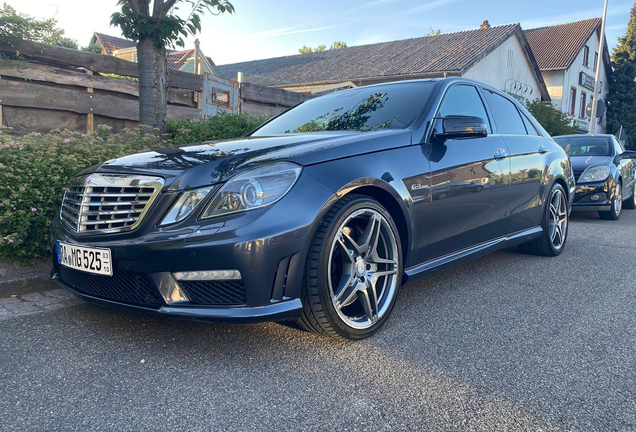 Mercedes-Benz E 63 AMG W212
