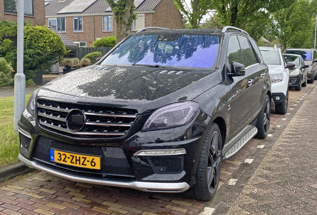 Mercedes-Benz ML 63 AMG W166