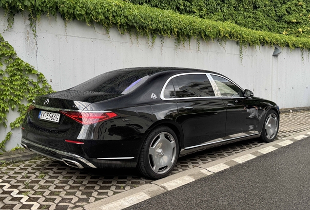 Mercedes-Maybach S 680 X223