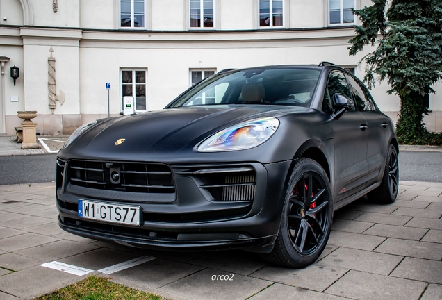 Porsche 95B Macan GTS MkIII