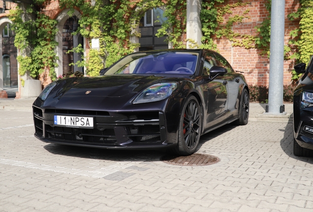 Porsche 972 Panamera GTS MkI