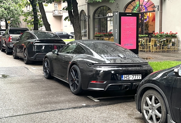 Porsche 992 Carrera 4 GTS MkII