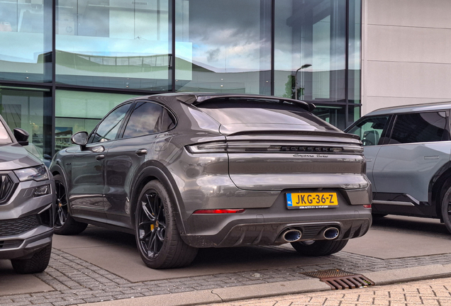 Porsche Cayenne Coupé Turbo E-Hybrid