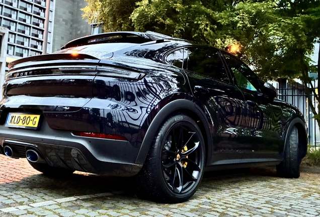 Porsche Cayenne Coupé Turbo E-Hybrid