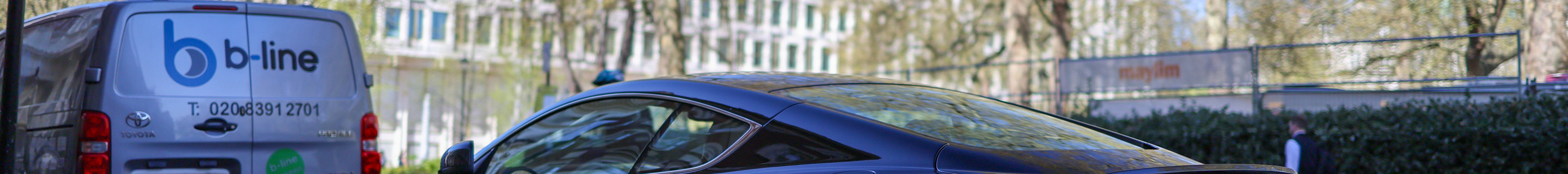 Aston Martin DB9 2013