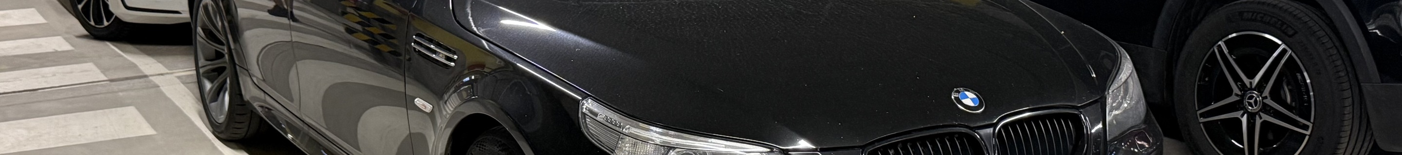 BMW M5 E60 2005