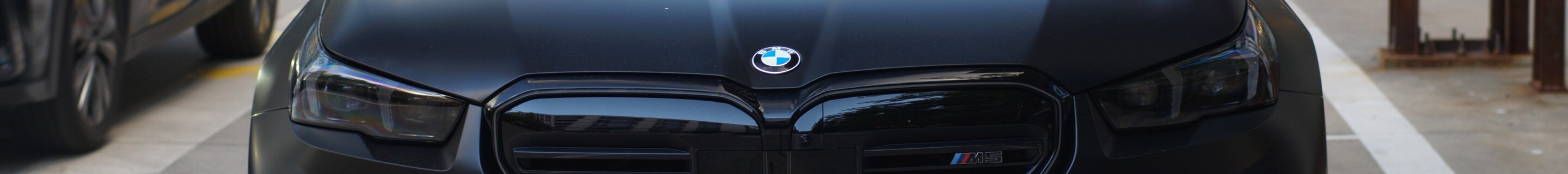 BMW M5 G90