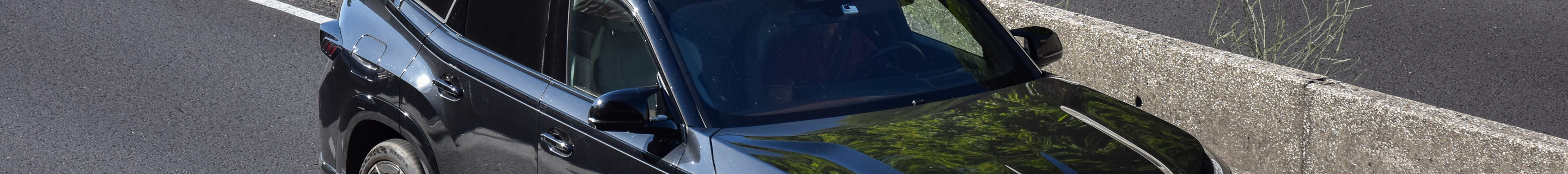 BMW XM G09