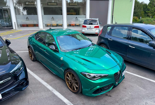 Alfa Romeo Giulia Quadrifoglio 2023 100° Anniversario