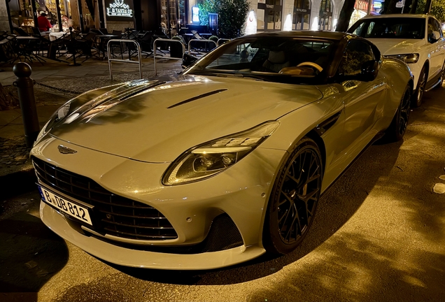 Aston Martin DB12