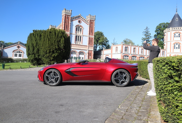Aston Martin V12 Speedster