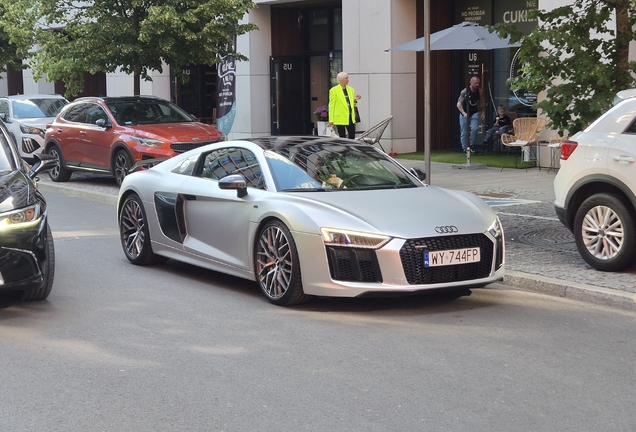 Audi R8 V10 Plus 2015