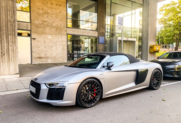 Audi R8 V10 Spyder 2016