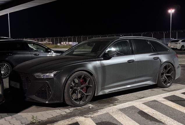 Audi RS6 Avant C8