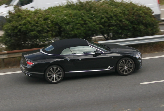 Bentley Continental GTC V8 2020