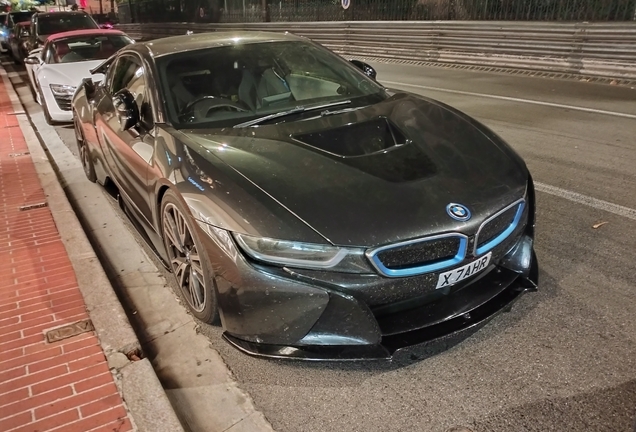 BMW i8