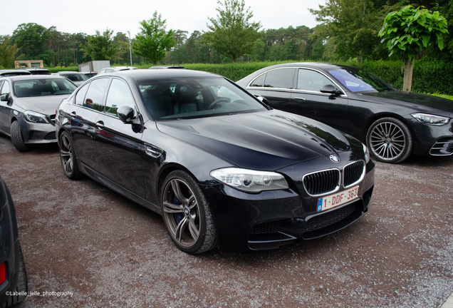 BMW M5 F10 2011