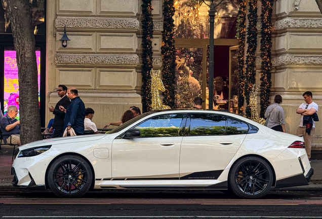 BMW M5 G90