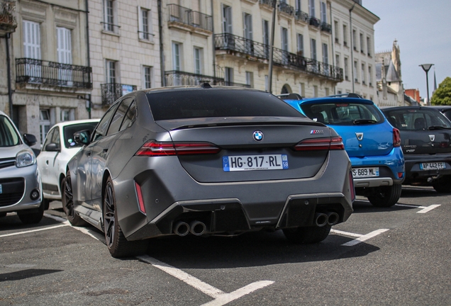 BMW M5 G90