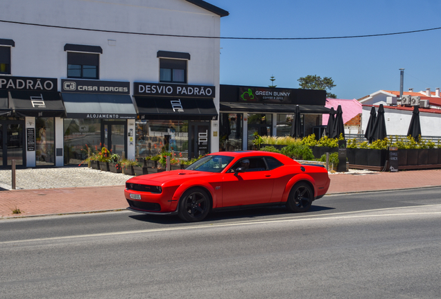 Dodge Challenger SRT-8 392