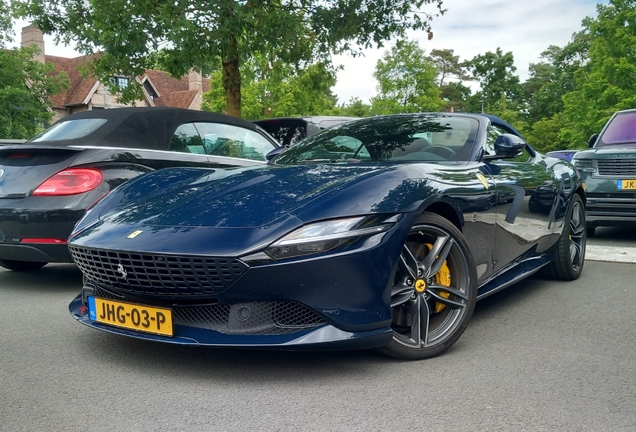 Ferrari Roma Spider