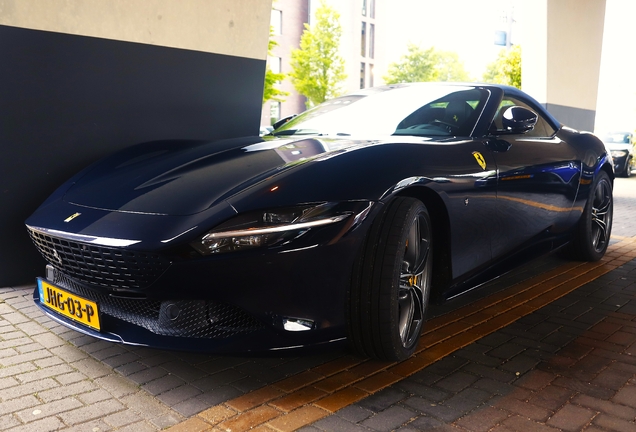 Ferrari Roma Spider