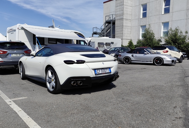 Ferrari Roma Spider