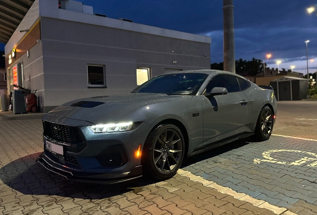 Ford Mustang GT 2024