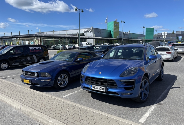 Ford Mustang GT Convertible