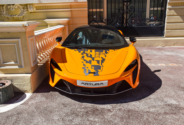 McLaren Artura 1000 GP