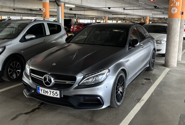 Mercedes-AMG C 63 S W205