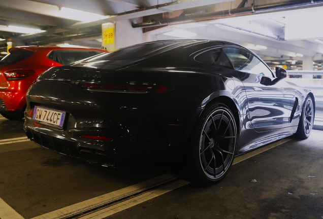 Mercedes-AMG GT 63 C192