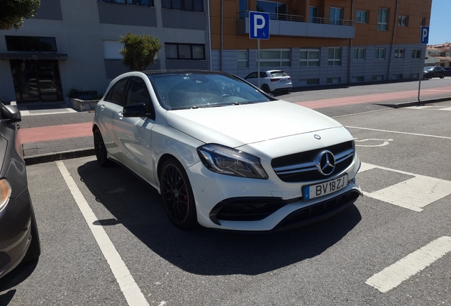 Mercedes-AMG A 45 W176 2015