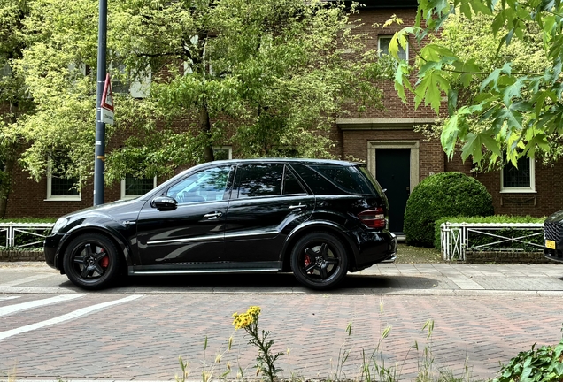 Mercedes-Benz ML 63 AMG W164