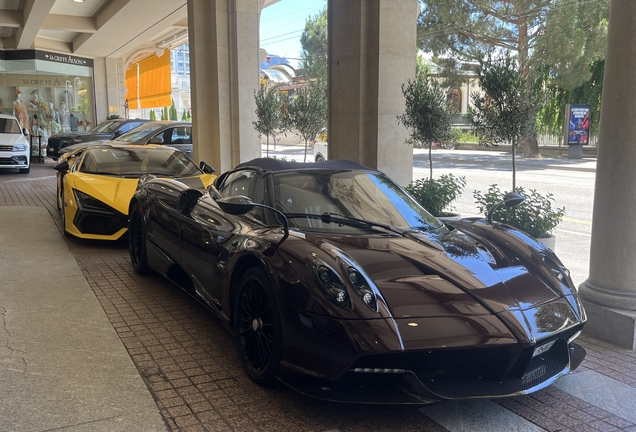 Pagani Huayra Roadster