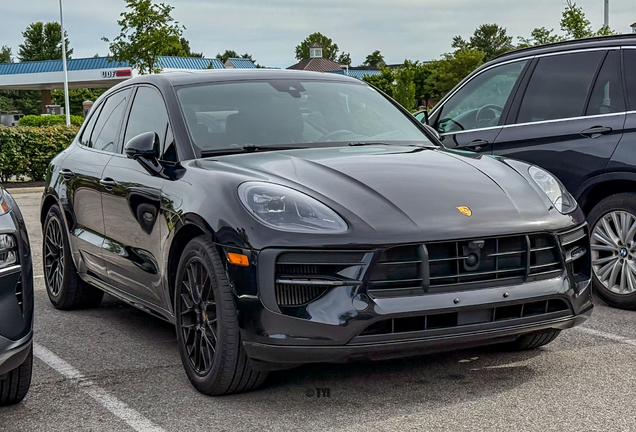 Porsche 95B Macan GTS MkII