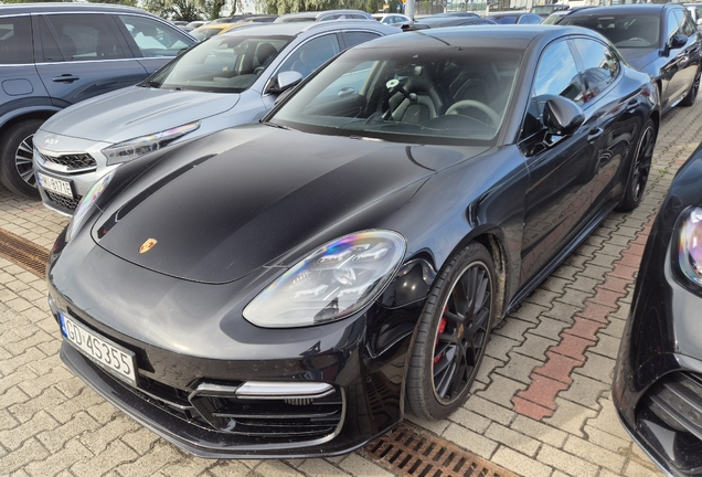 Porsche 971 Panamera GTS MkI